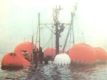 Sunken ship raised using floating balloons