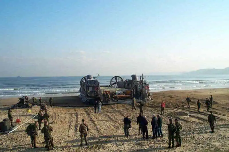 oil spill recovery tanks,onion shaped reservoirs,flexible oil resistant tanks,portable water storage,flexible storage solutions